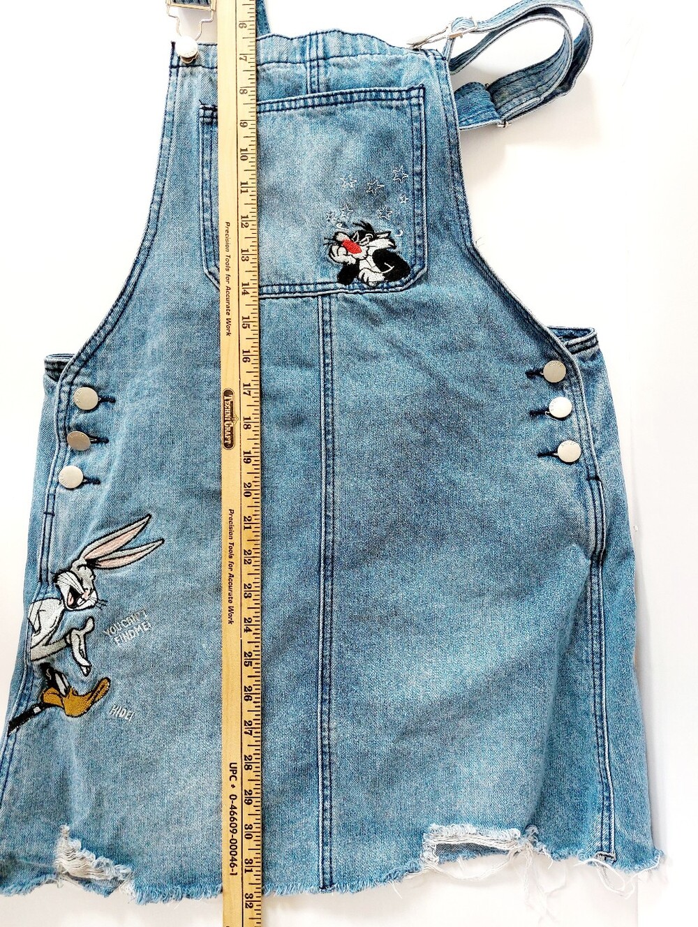 Bugs Bunny Daffy Duck Sylvester Denim Jumper Medium Adult/Jr's Looney Tunes - Picture 8 of 8